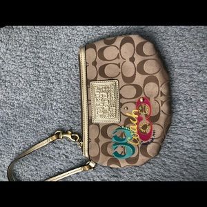 Vintage coach wristlet